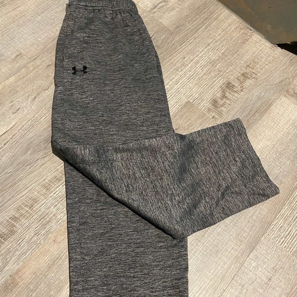 Under Armour loose sweatpants